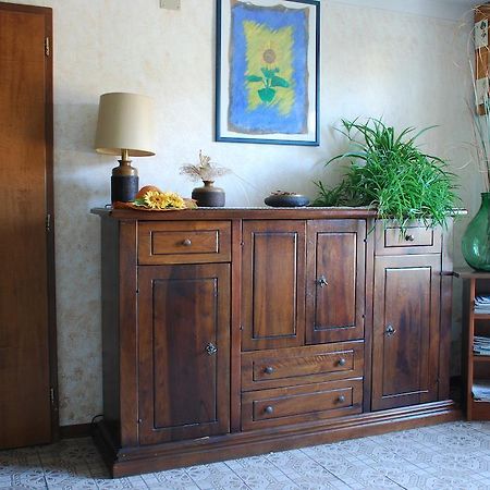 Bed And Breakfast Il Girasole Lamporecchio Exterior photo